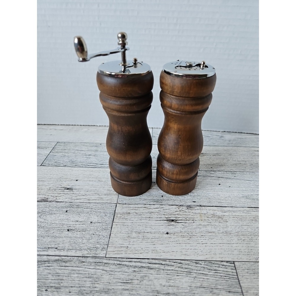 Vintage MCM GAIL CRAFT Wood Teak? Salt & Pepper Set Kitchen